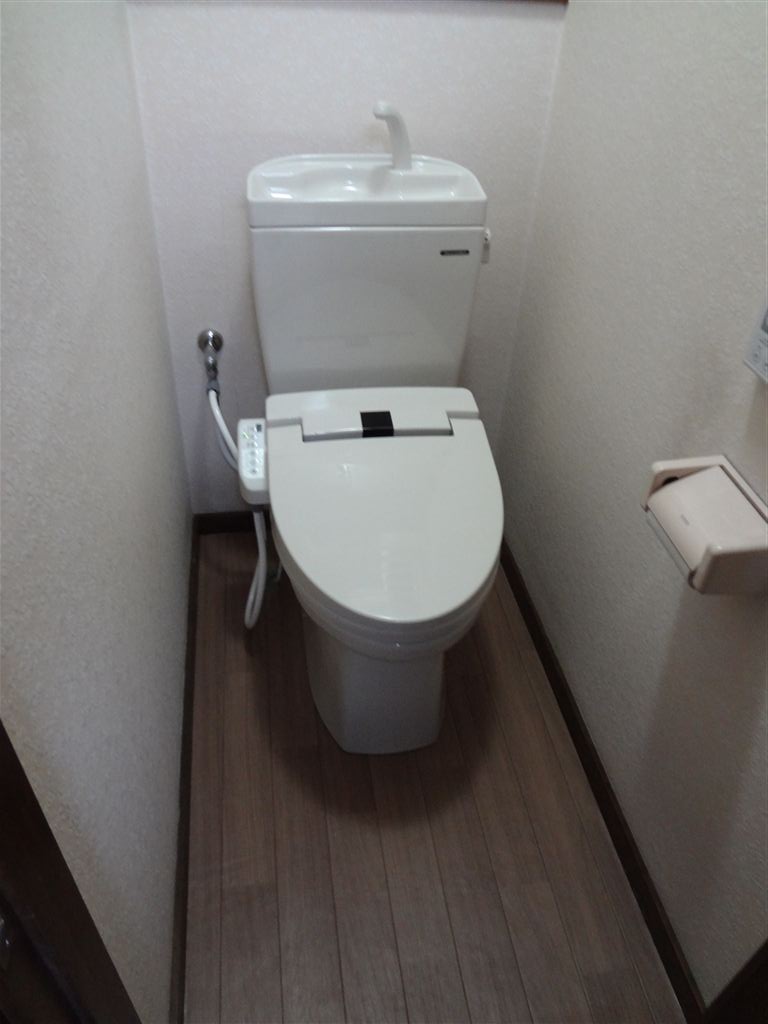 築84年住宅隣りの離れもトイレ取替え工事