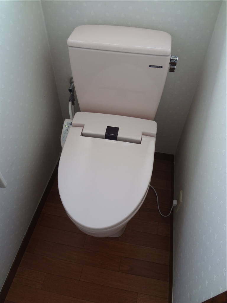 2Fのトイレにもお尻を洗う機能が欲しいです！