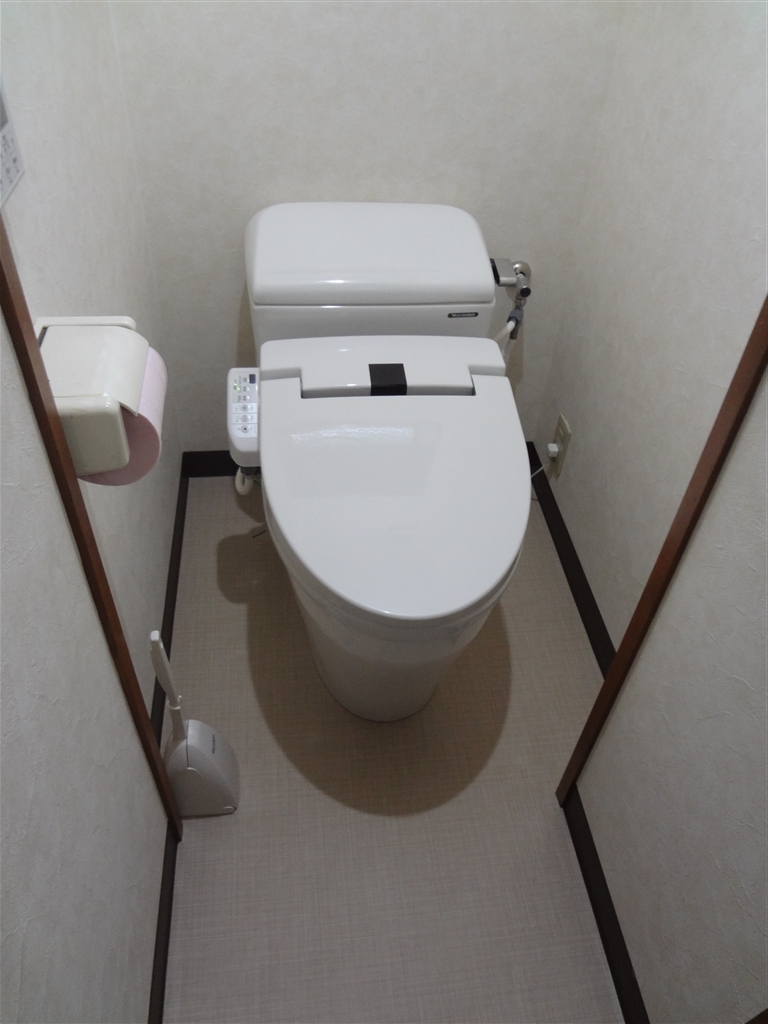 うちも小さいトイレだったら 施工事例 静岡県でリフォームをするならリフォームのひろば