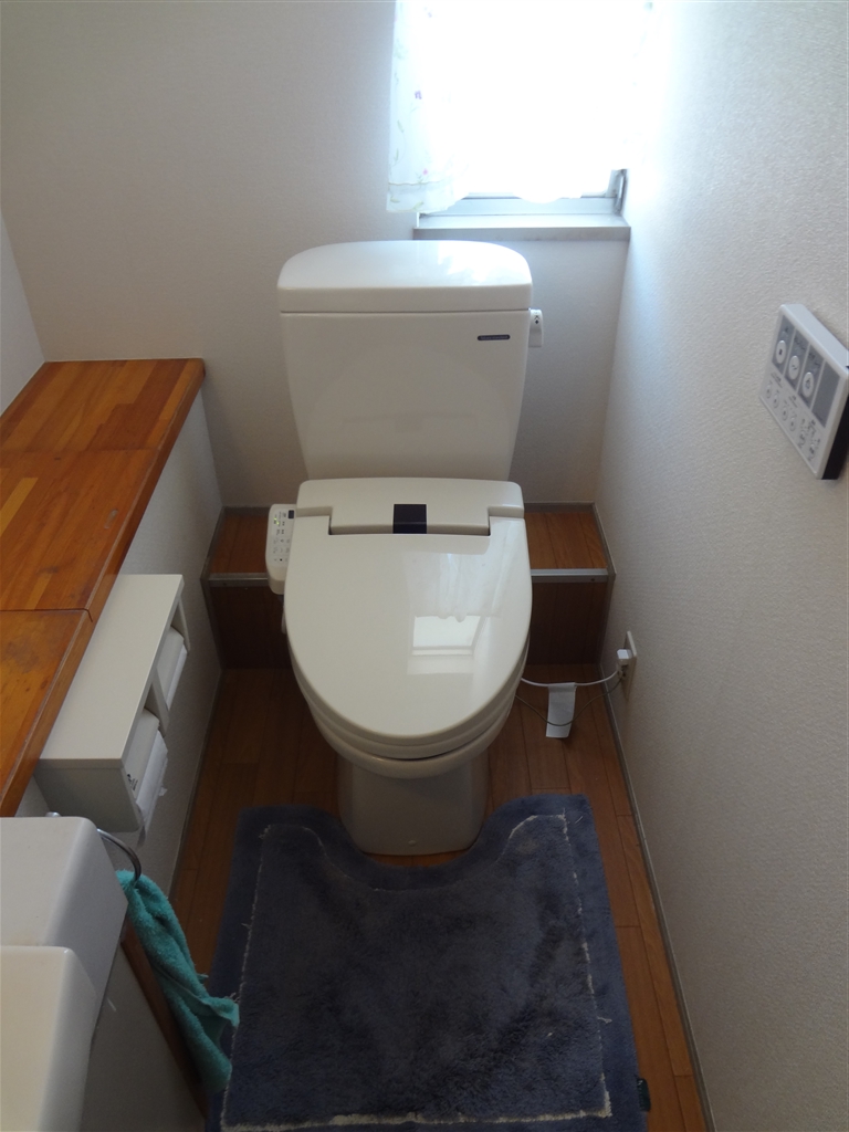 Tホーム住宅　2Fトイレ工事　