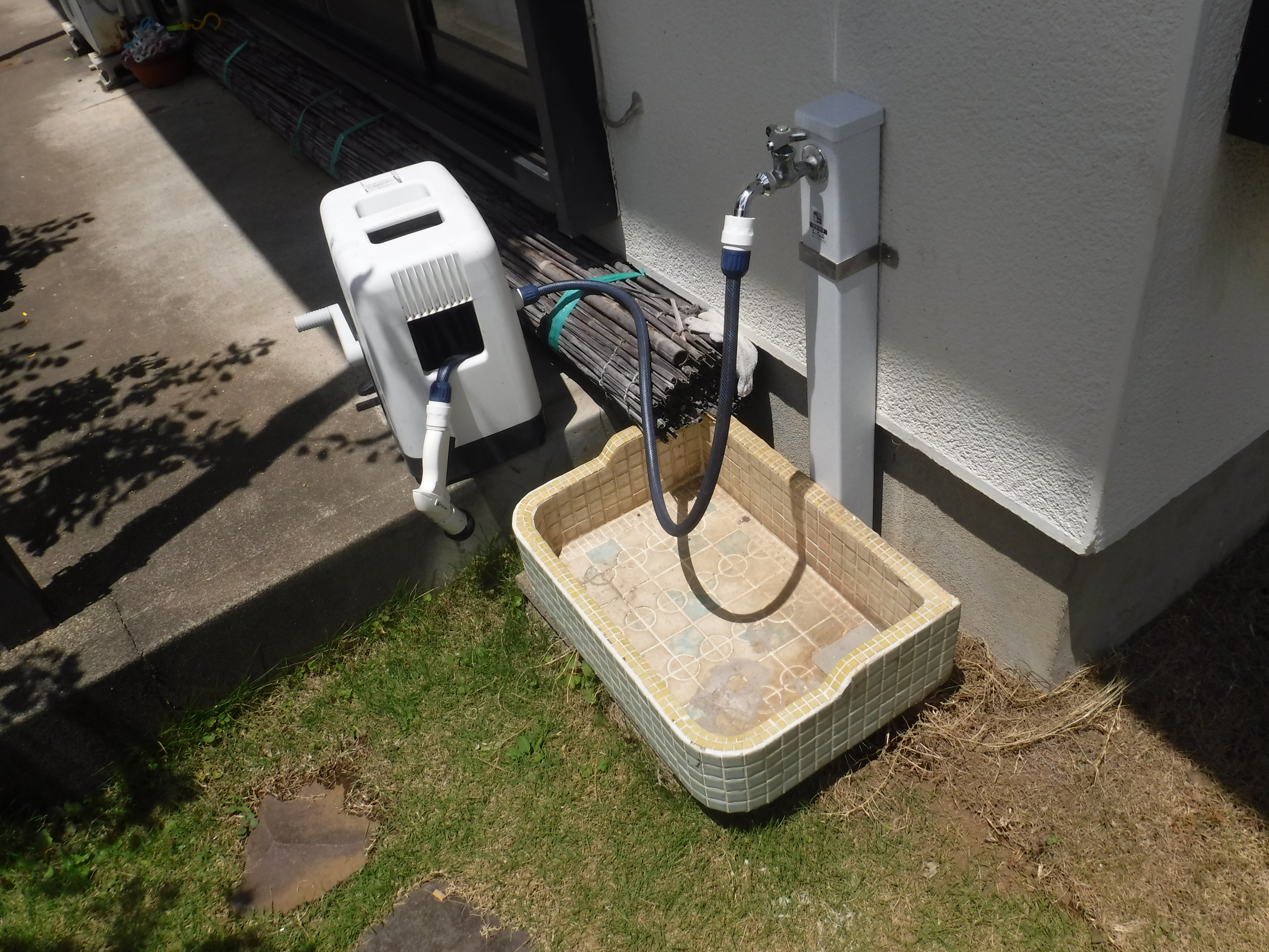 雨漏りして全改装　水道管補修と水栓柱取替え