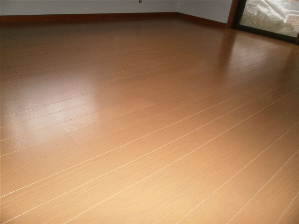 中古住宅購入　少しだけリフォーム　居間フロア