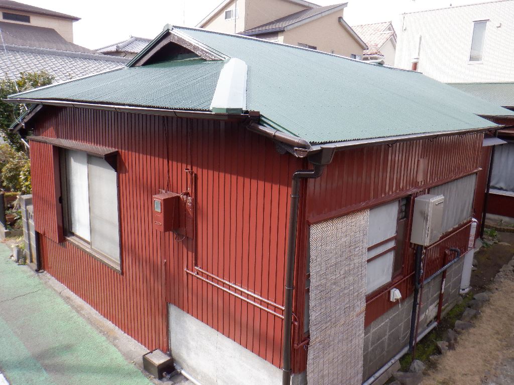 トタンの家なんですが・・・母屋外壁塗装
