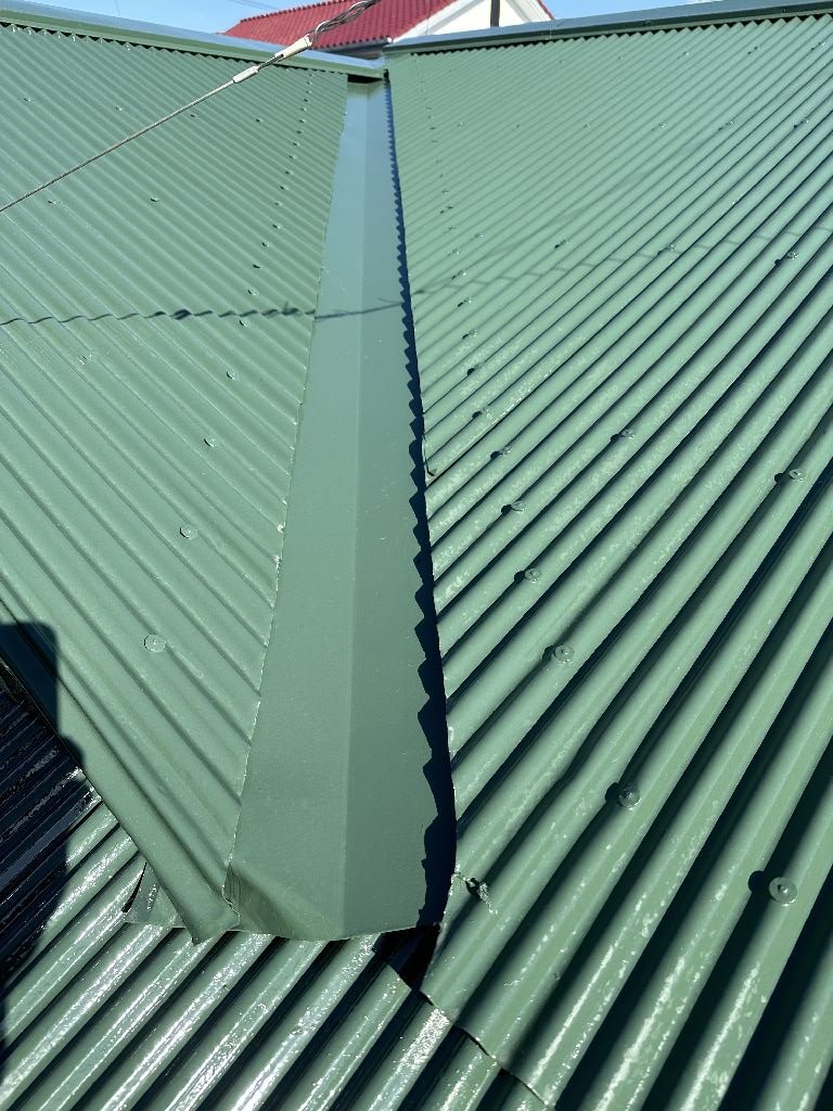 トタンの家なんですが・・・板金屋根　谷　