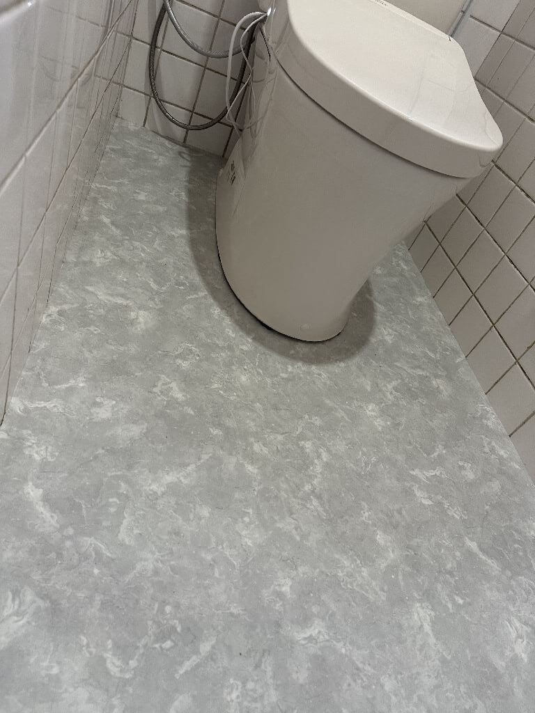また今度も！リフォームのひろばでトイレ取替え♪床ＣＦ
