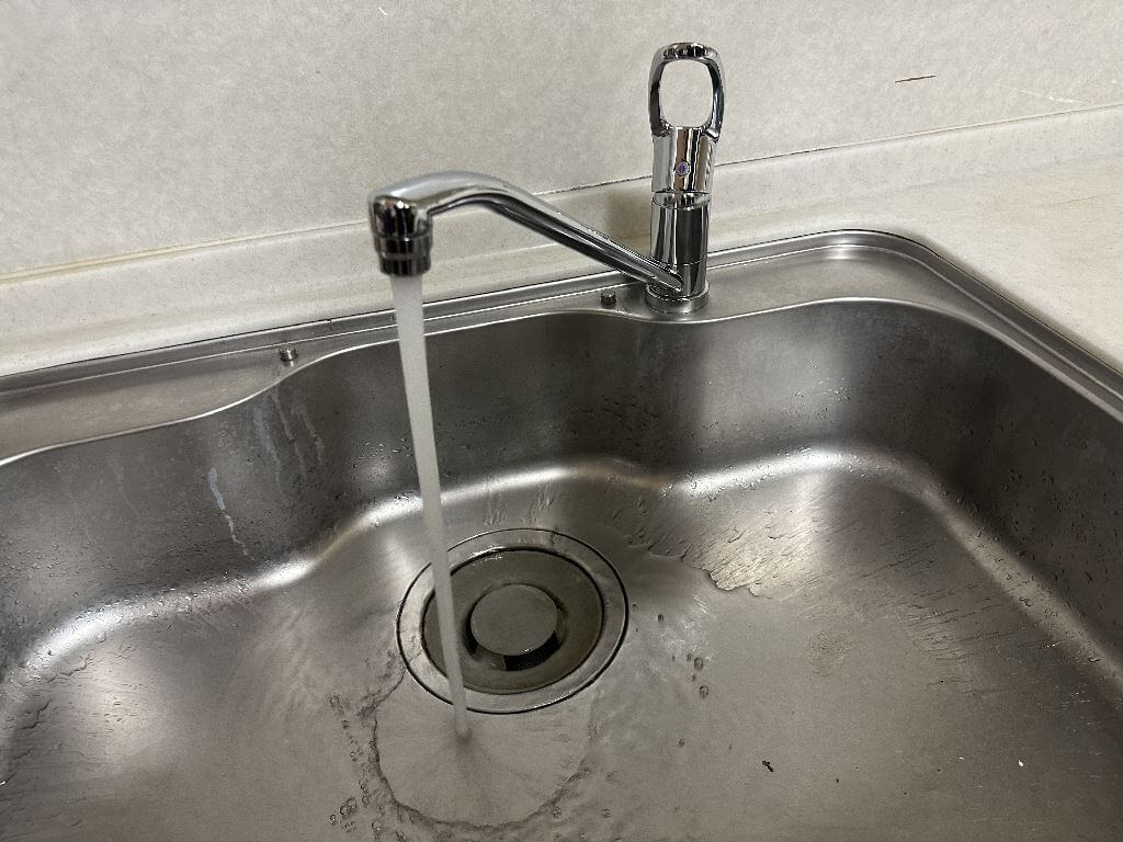 台所水栓　少し長いんだけど・・・