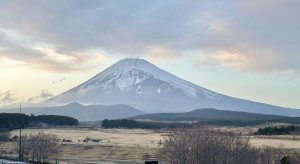 雨上がりの富士山