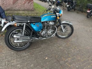 ７５０Four